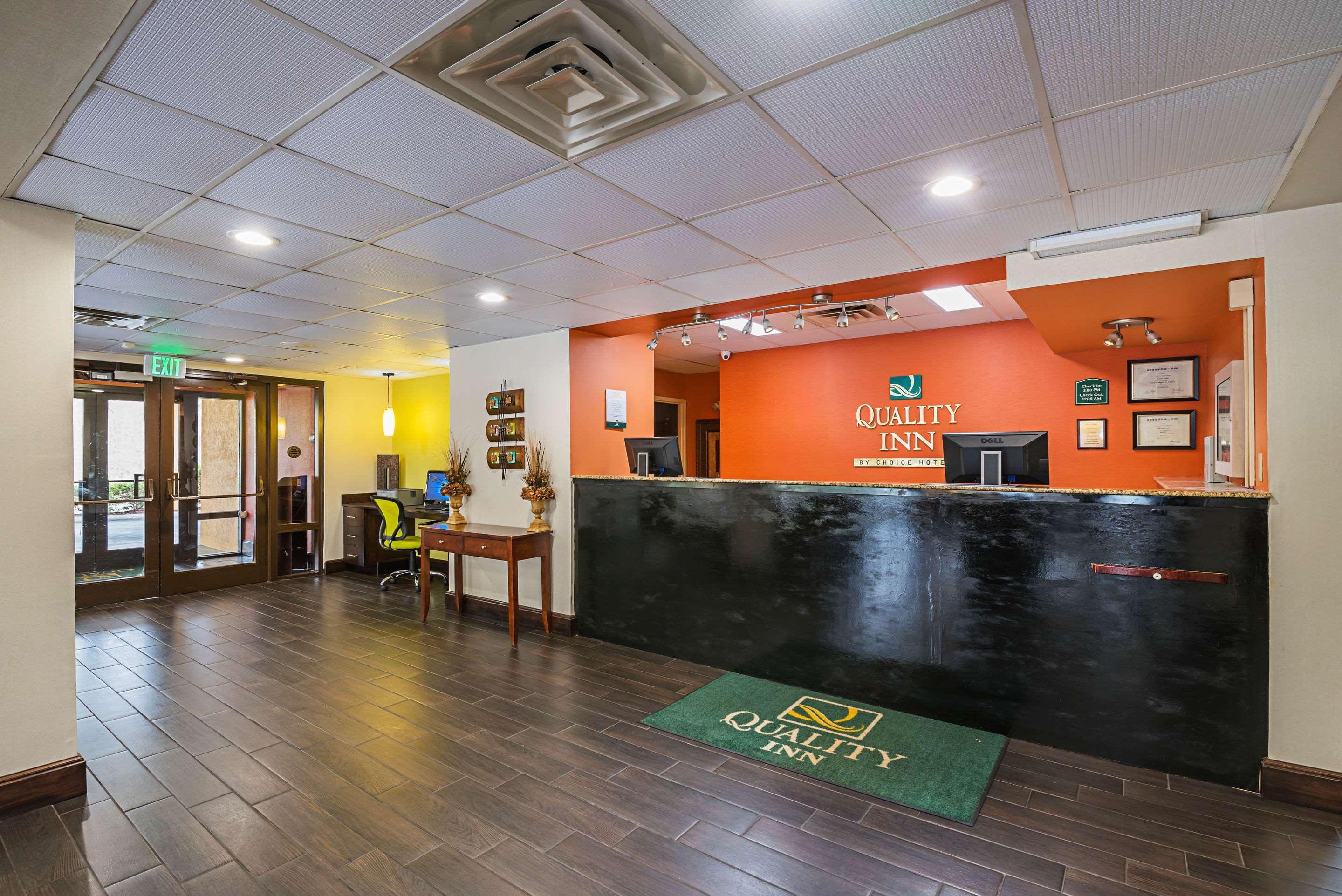 Quality Inn Airport - Southeast Irondale Esterno foto