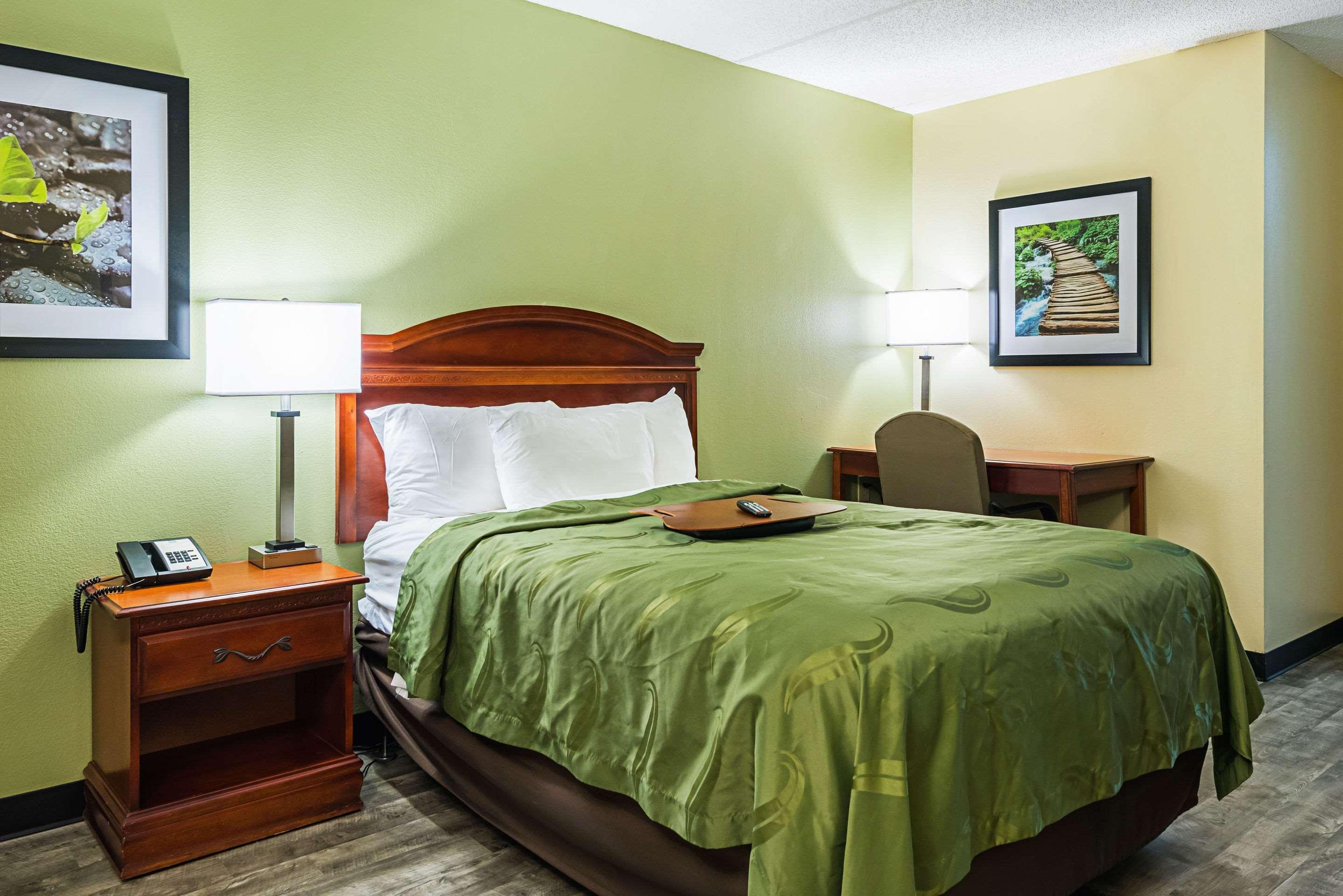 Quality Inn Airport - Southeast Irondale Esterno foto